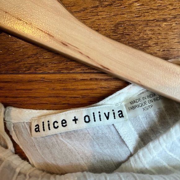 Alice + Olivia | Ivory Peasant Top XS Boho Cottage Core Quiet Luxury Festival - Picture 11 of 14